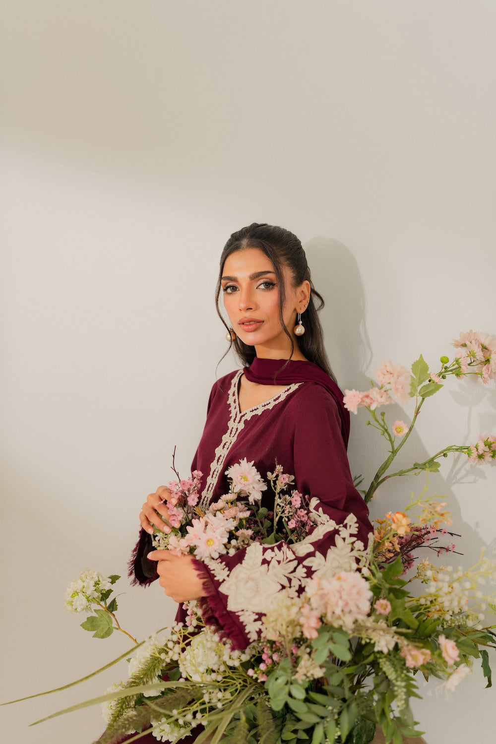 Angle Embroided 3 PCs