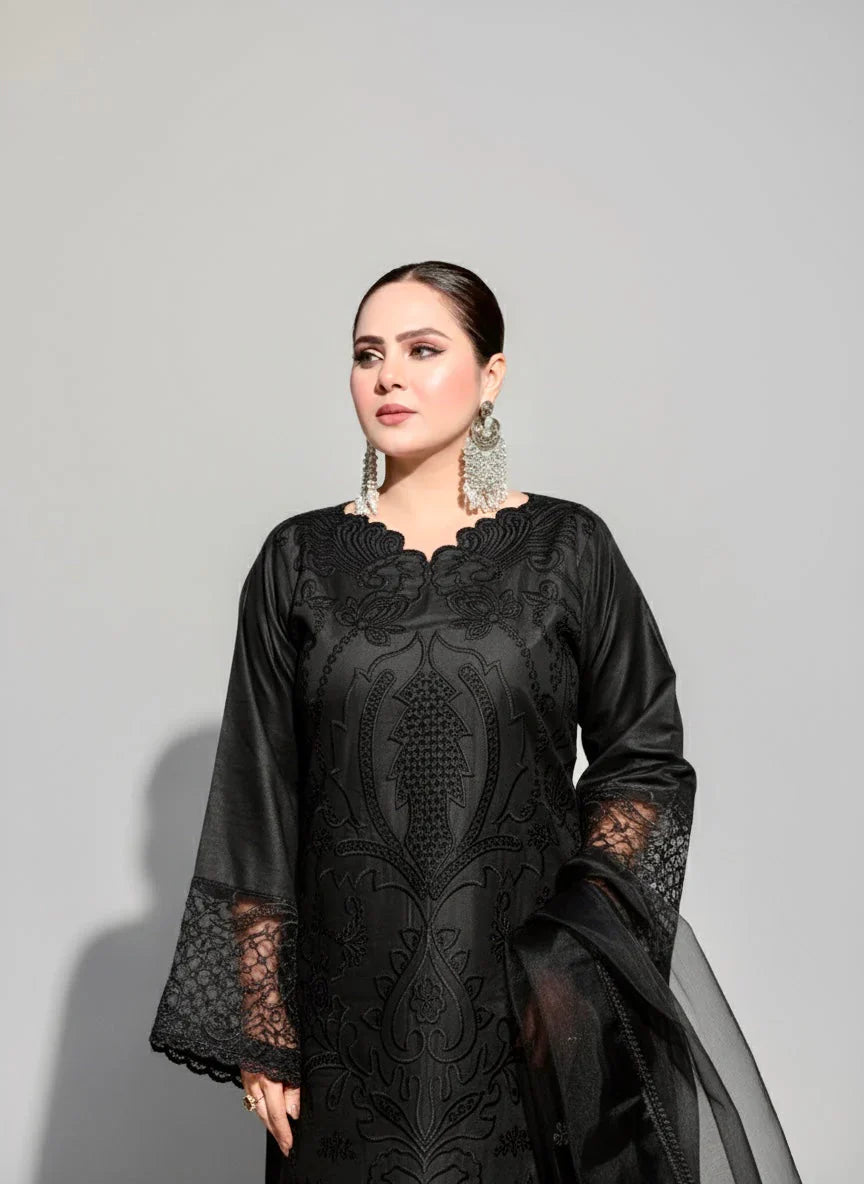 Black Hoor  Embroidered 3-Piece Suit