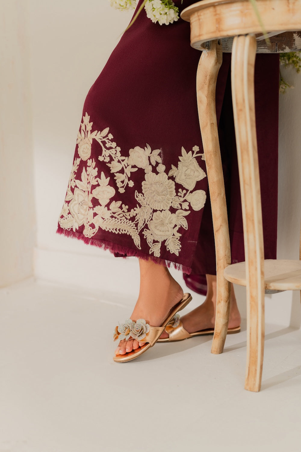 Angle Embroided 3 PCs