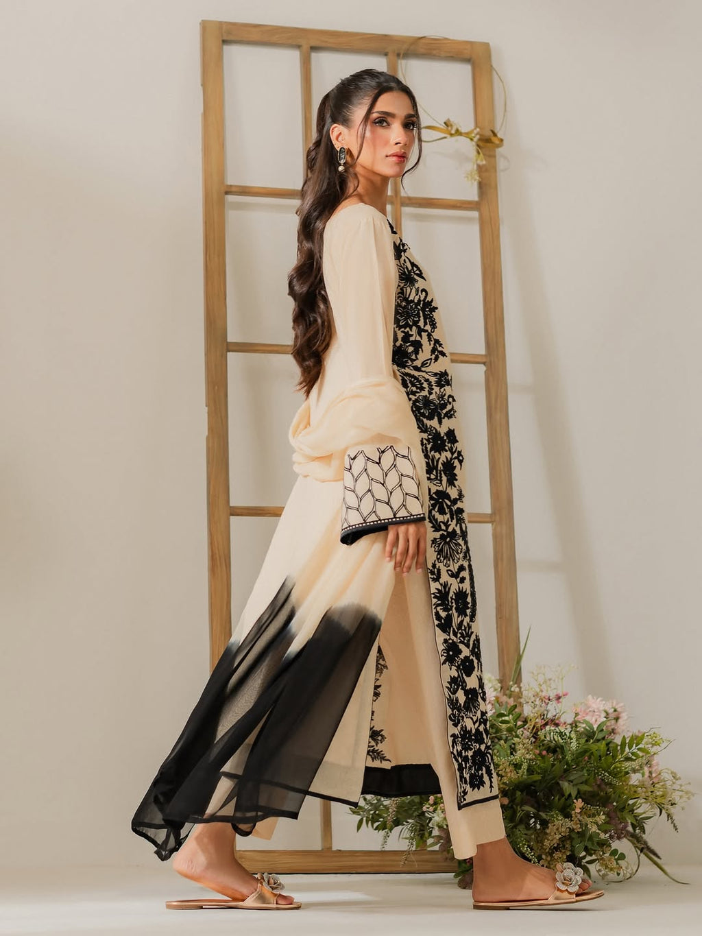 Roop Embroided 3 PCs