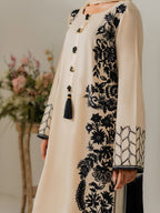 Roop Embroided 3 PCs