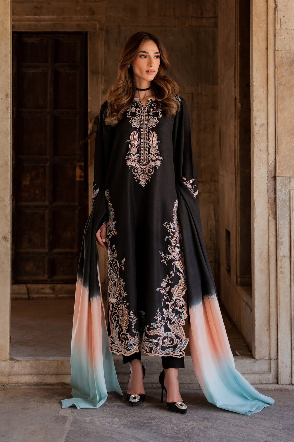 Bismal Embroidered 3-Piece Suit