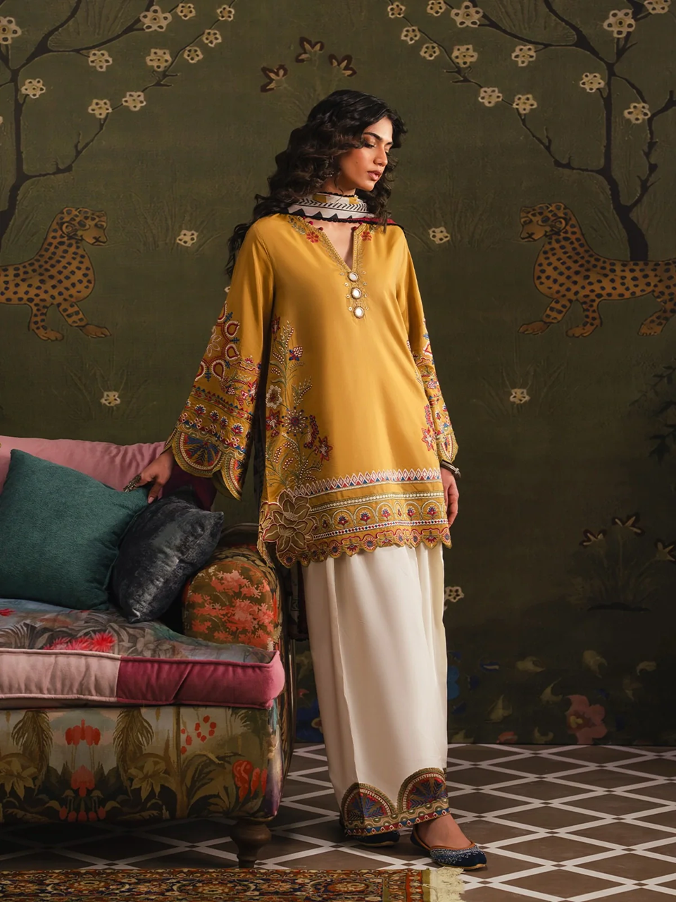 Sundas Embroided 3 PCs