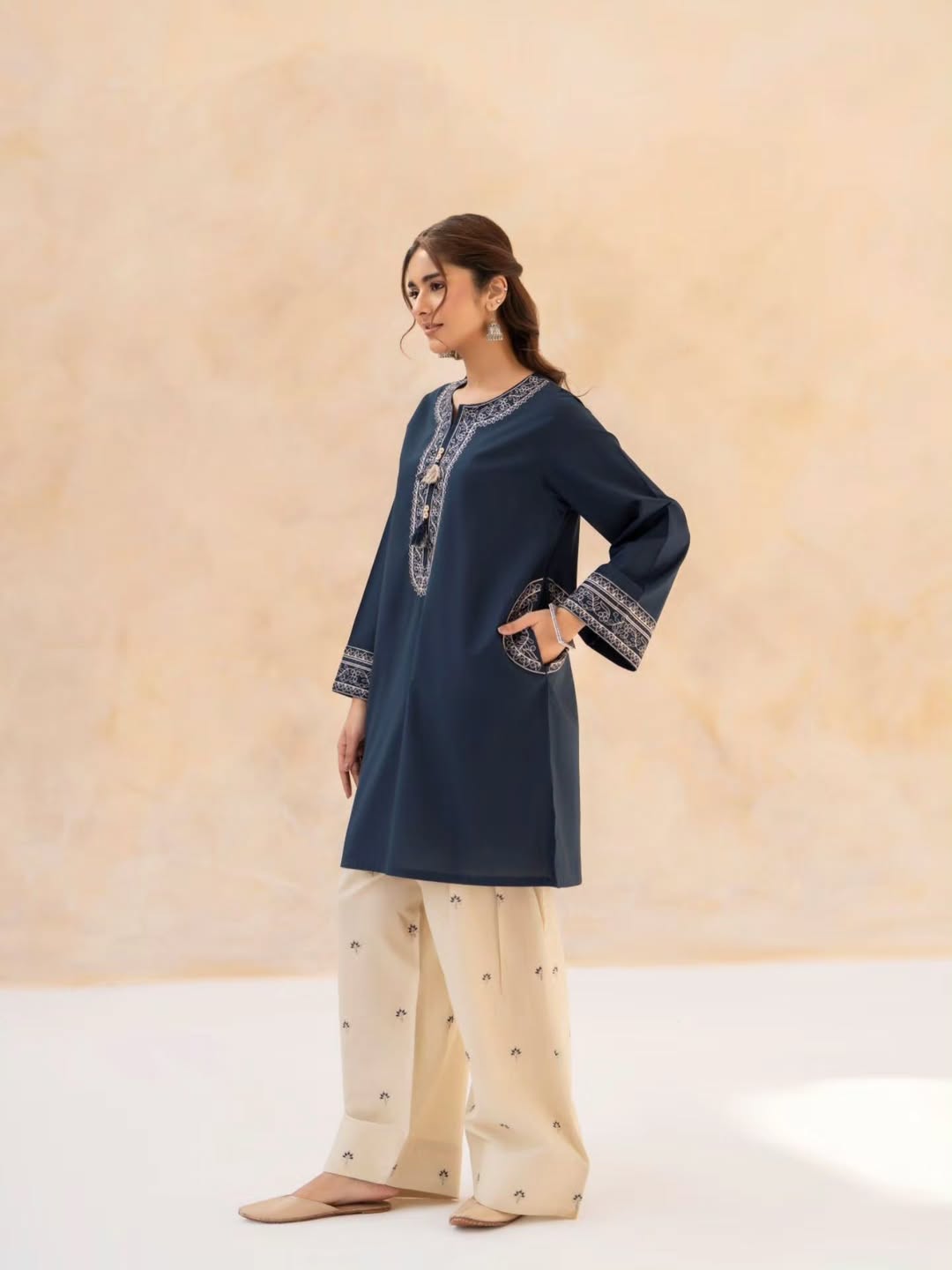 Sareena Cotton 2 PCs