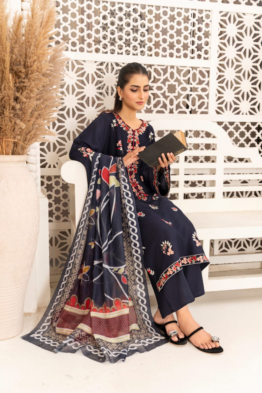 LAVISH EMBROIDERY (STITCHED 3 PCS)