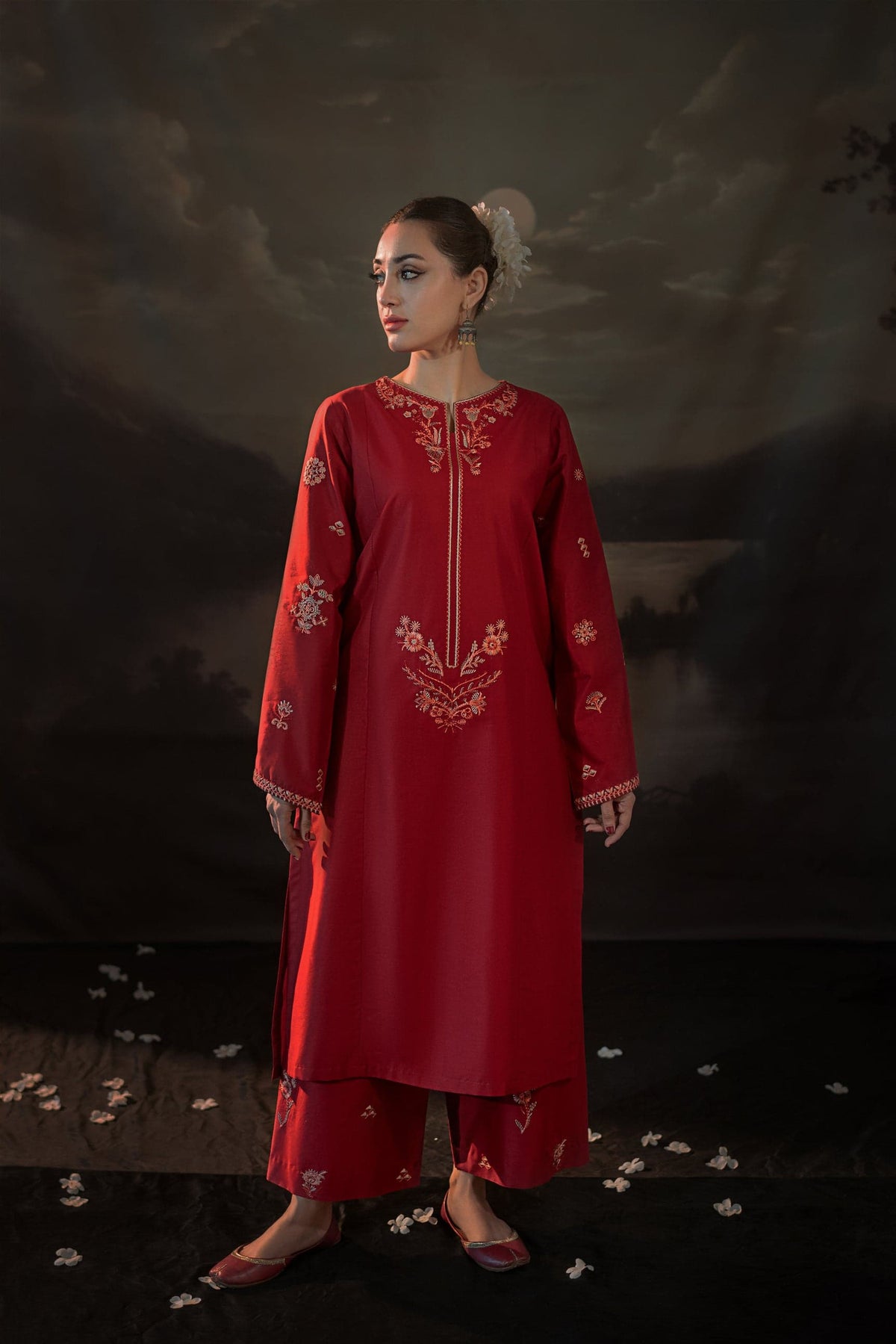 Tulip Long Length (Embroided 2 PCs)