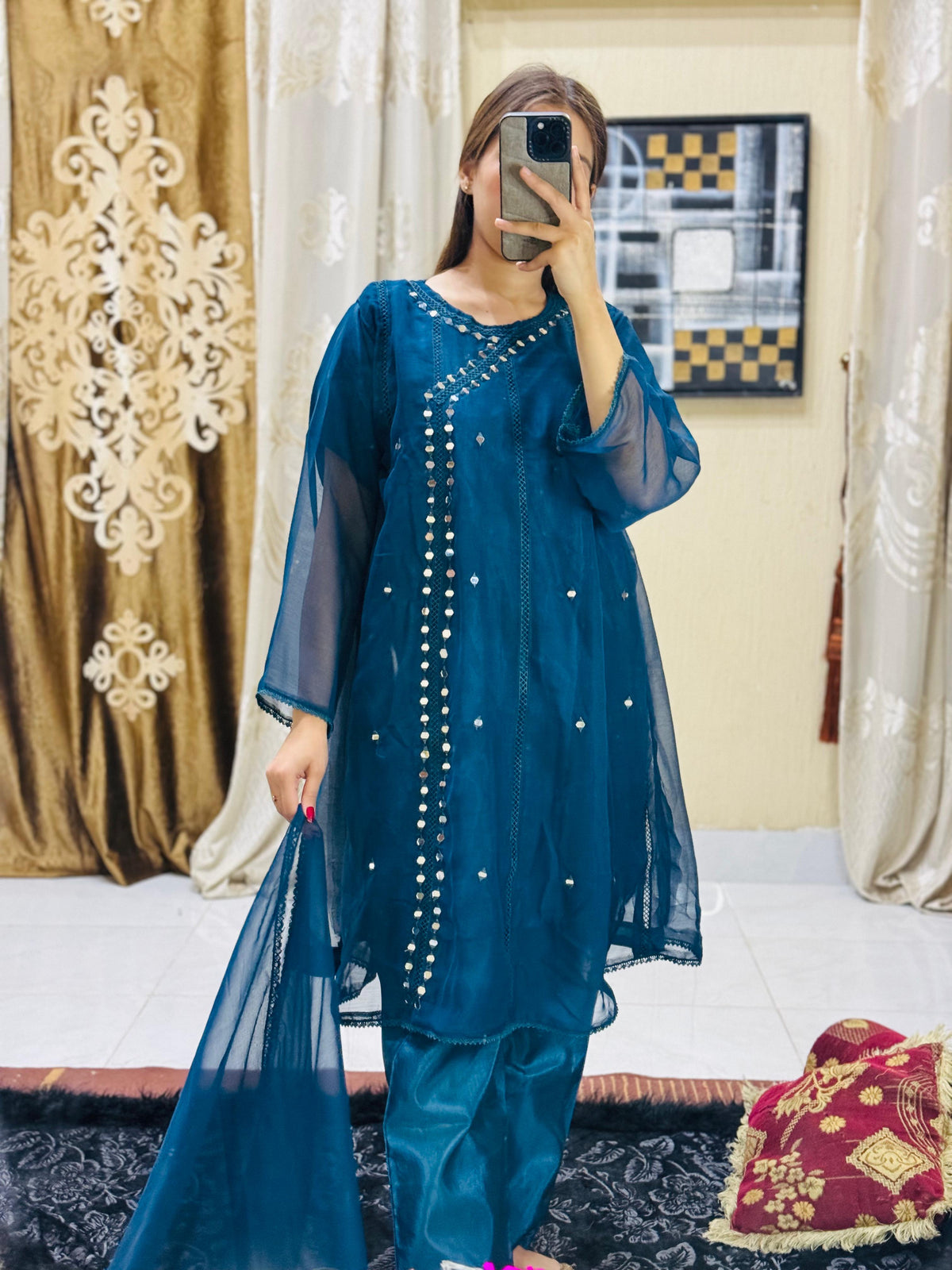 Mahnoor  ( Stitched 3 Pcs )