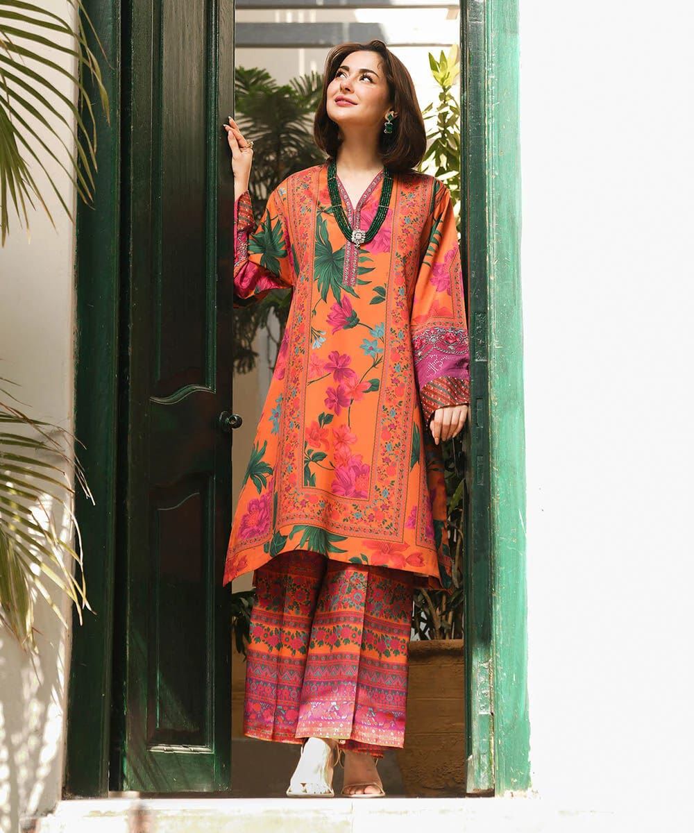 Hania Amir (Printed 2 PCs)