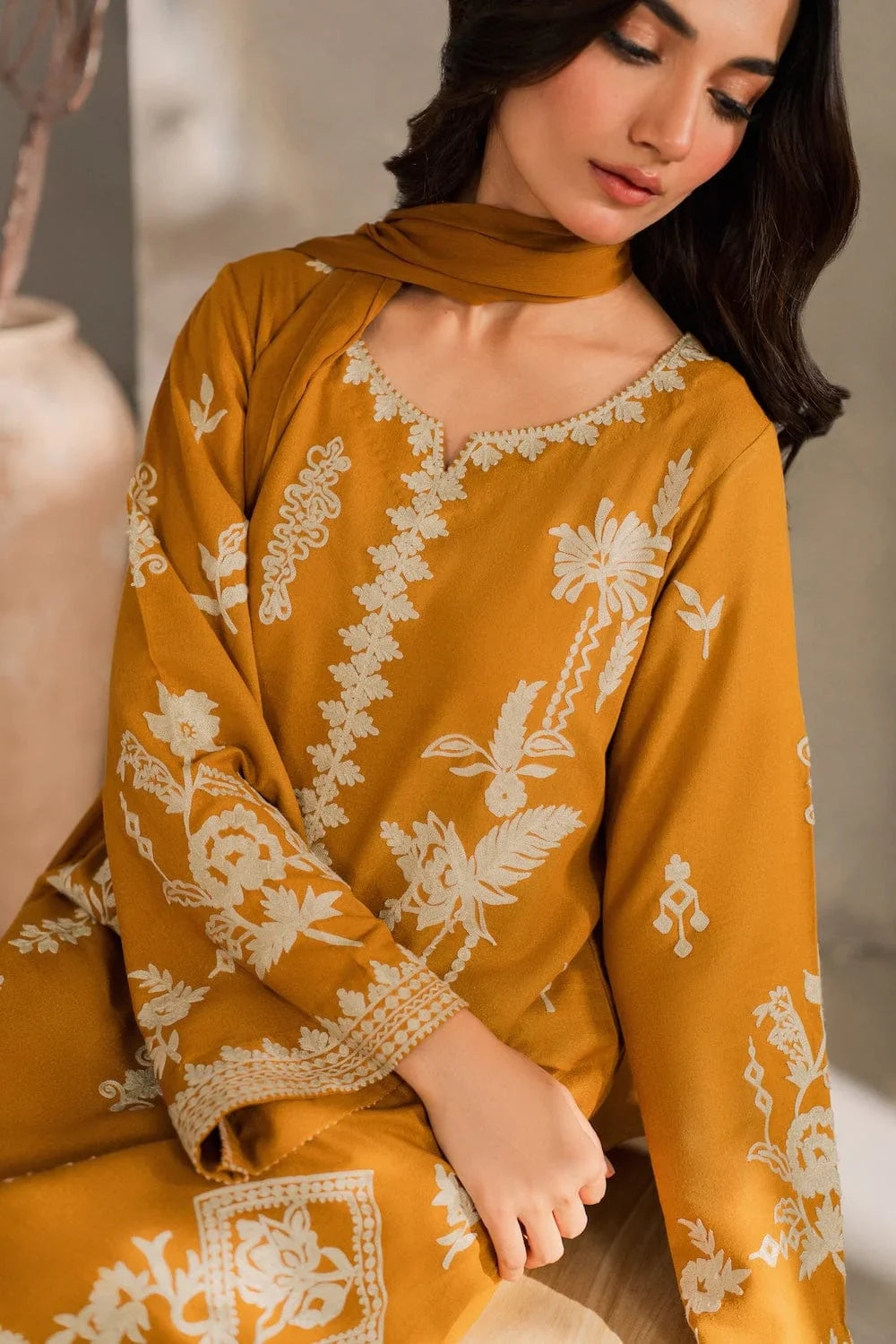 Rumi (Stitched 3 Pcs)