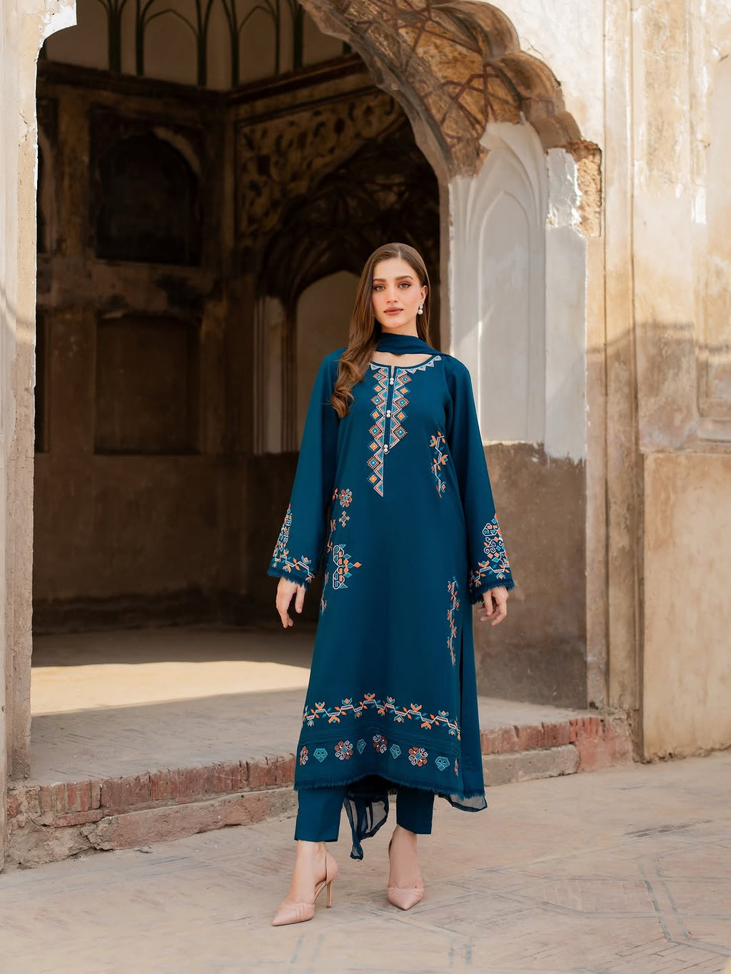 Lamya (Stitched 3 Pcs)