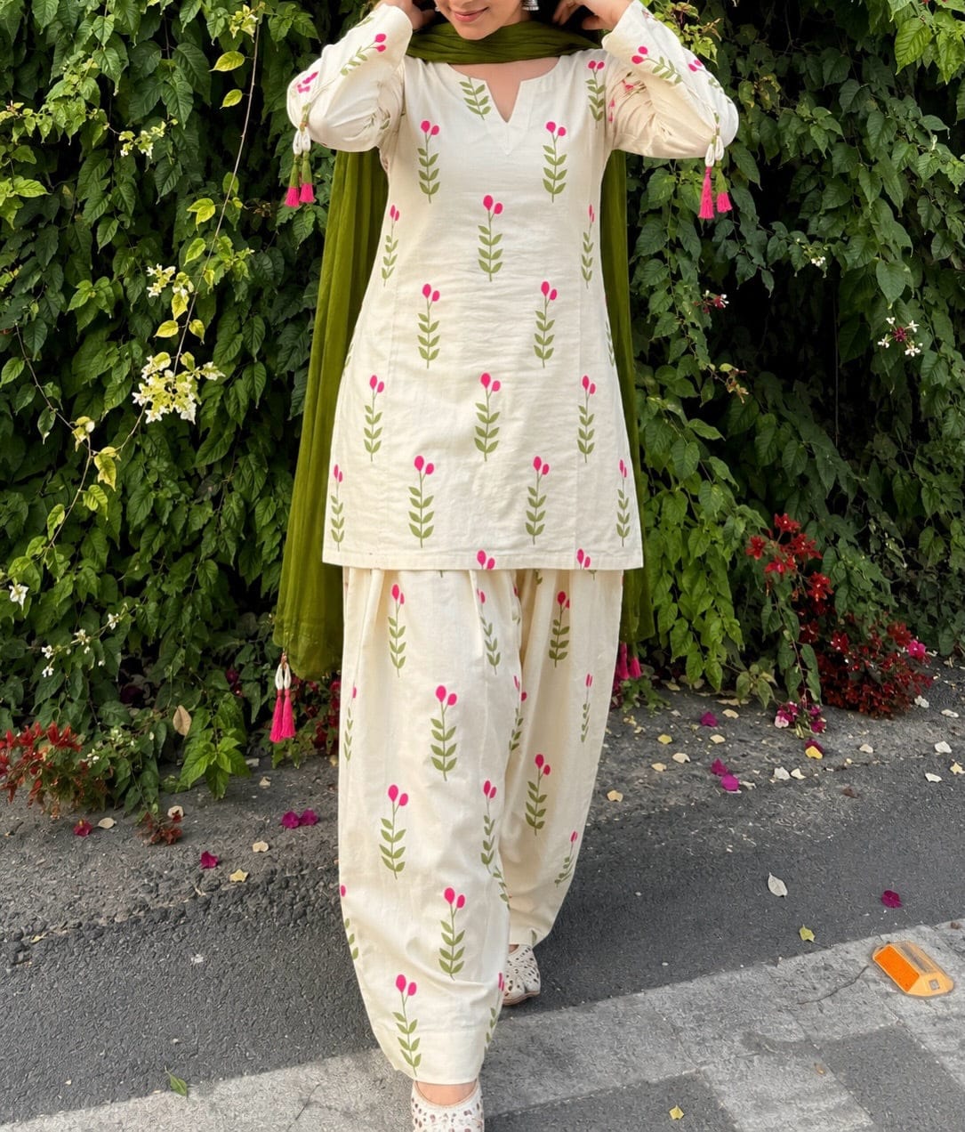 Zubiya Farshi Shlwar 2 PCs
