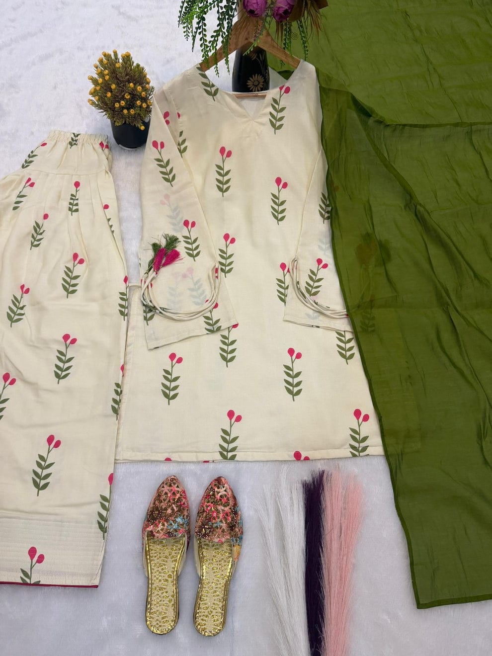 Zubiya Farshi Shlwar 2 PCs