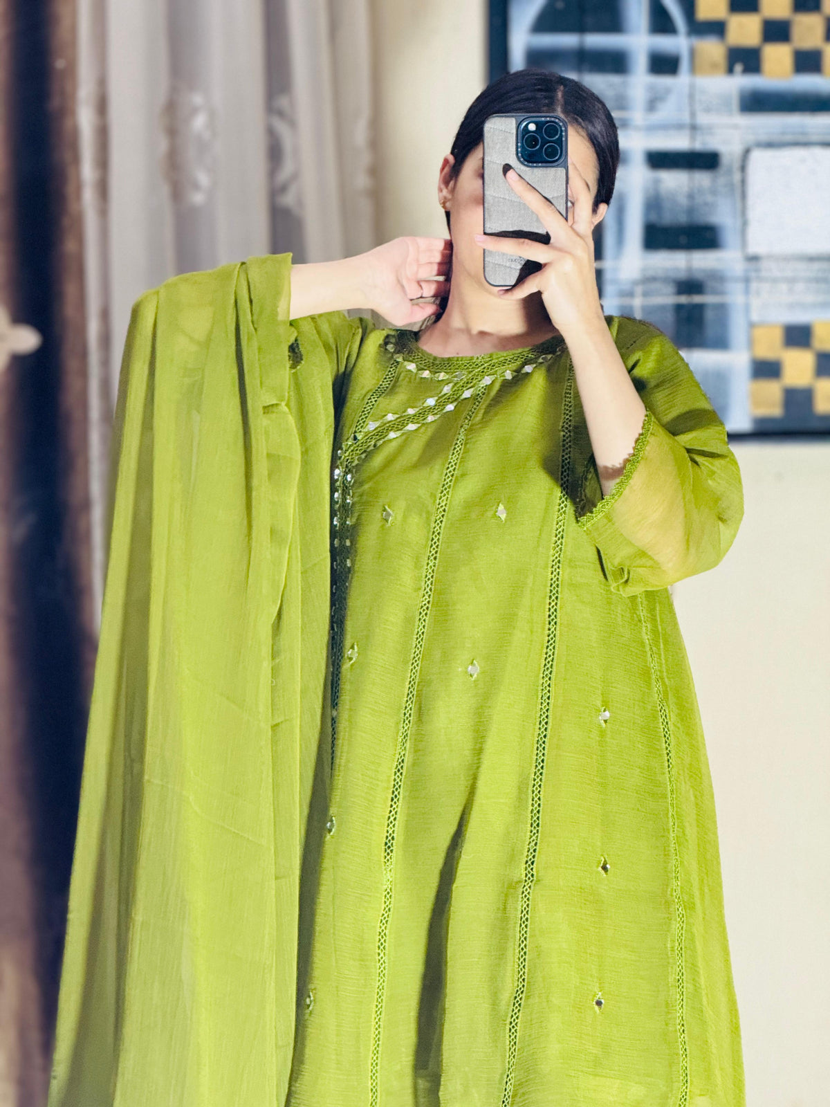 Mahnoor  ( Stitched 3 Pcs )