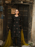 LAIRA (Embroided 3 PCs)